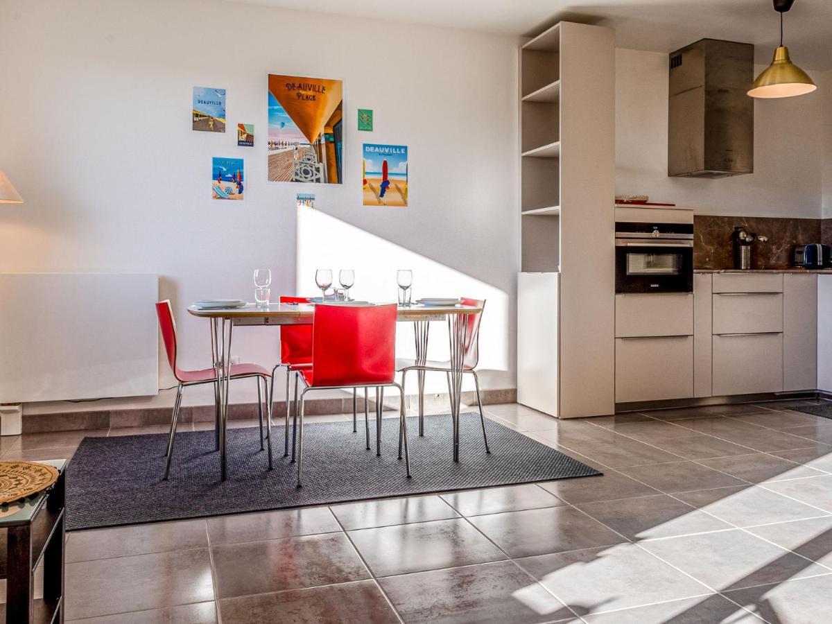 Apartment Les Arts-2 By Interhome Deauville Exteriör bild