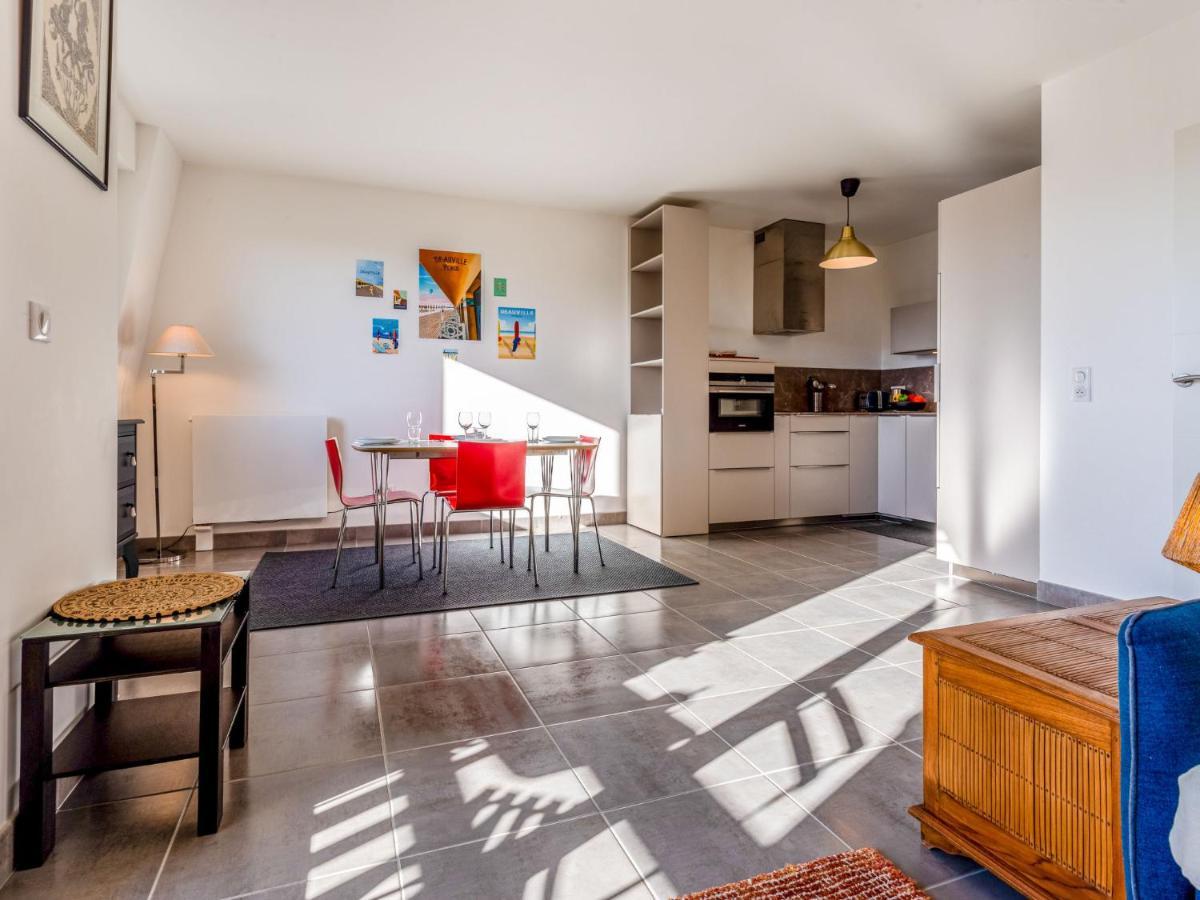 Apartment Les Arts-2 By Interhome Deauville Exteriör bild
